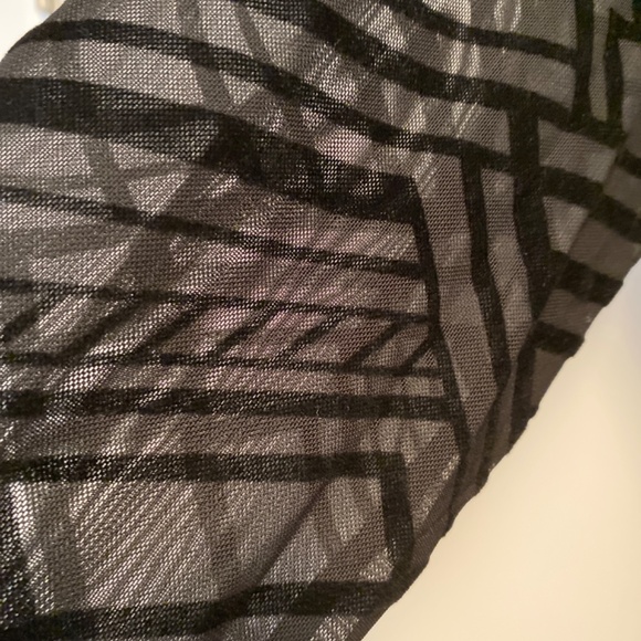 Vero Moda black minidress - Picture 2 of 5